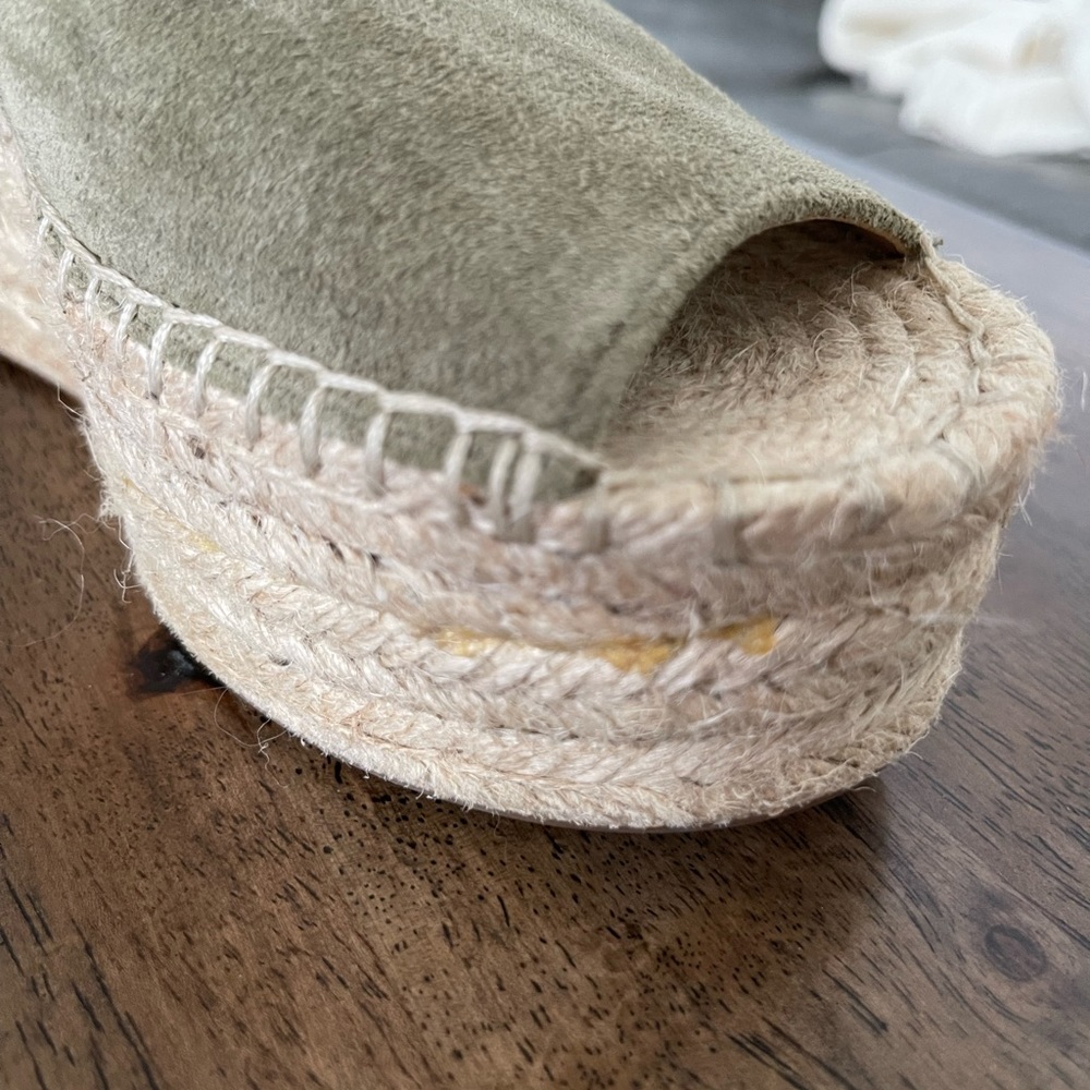 Marc Fisher Alida Espadrille Platform Wedge - Picture 5 of 6
